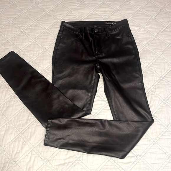 BLANKNYC FAUX LEATHER PANTS (size 27) - Picture 6 of 6